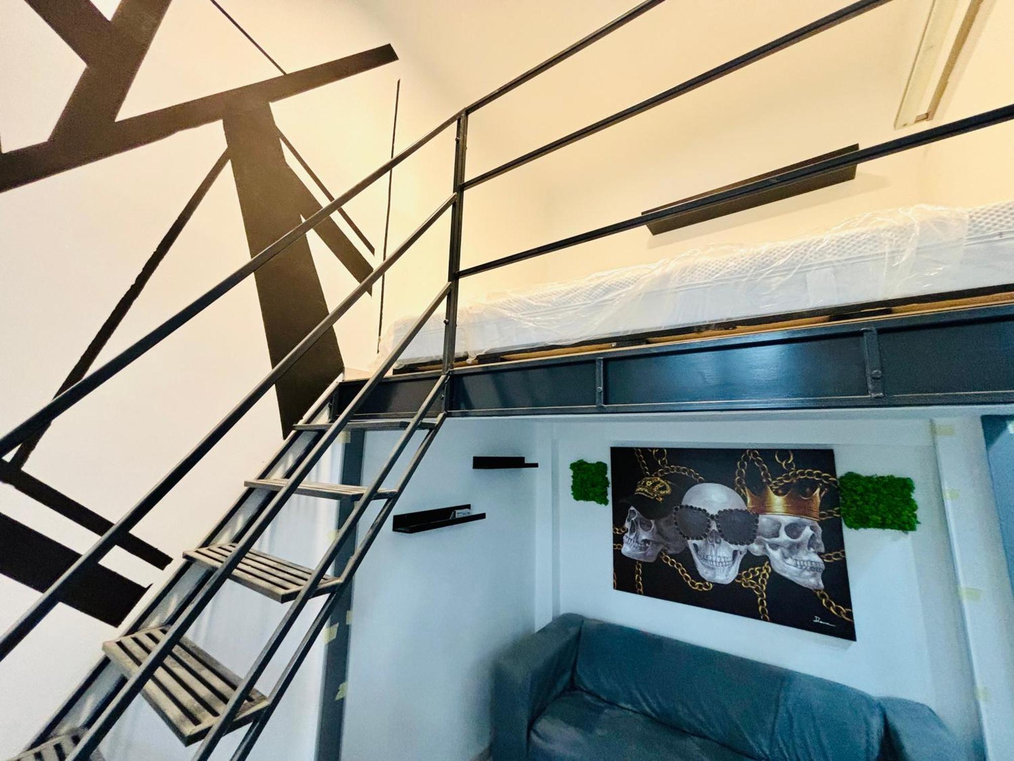 Studio 51 Budapest Exteriör bild